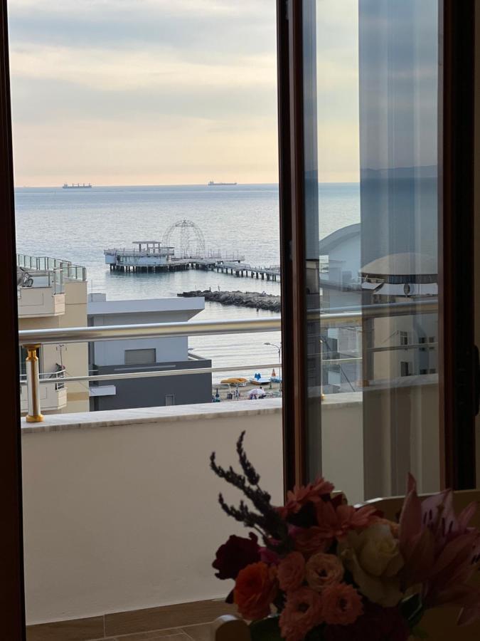 West View Apartment Дуррес Екстер'єр фото