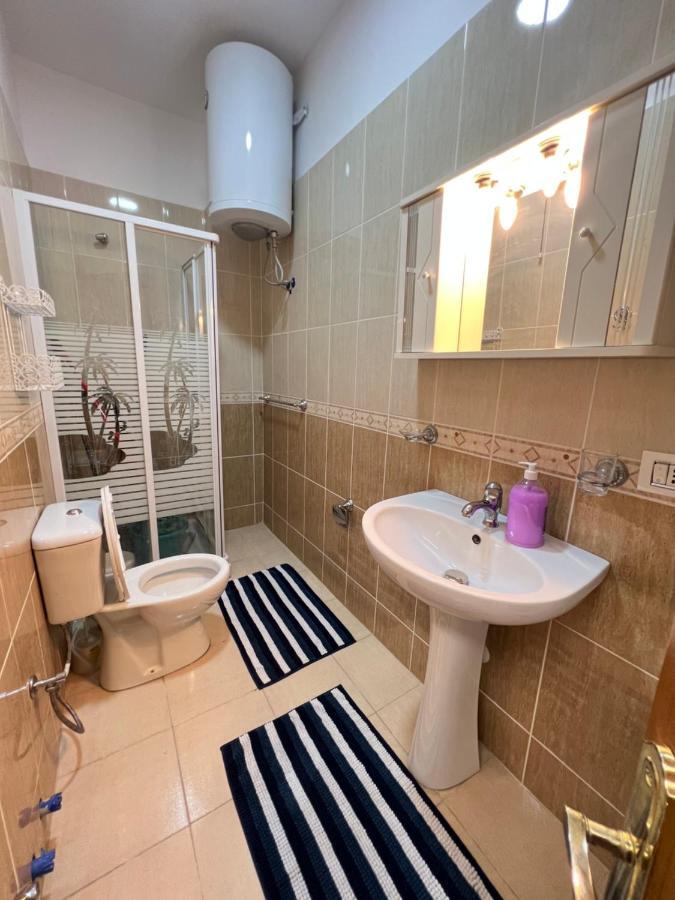 West View Apartment Дуррес Екстер'єр фото